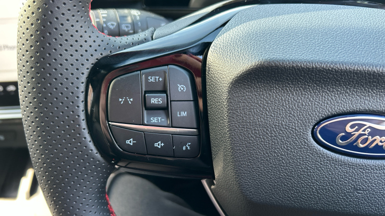 Ford Puma 1.0 EcoBoost Hybrid mHEV ST-Line X 5dr Petrol Hatchback